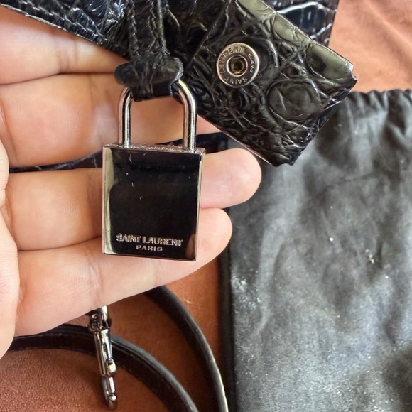SAINT LAURENT - SAC DE JOUR CROC NANO - Picture 7 of 16